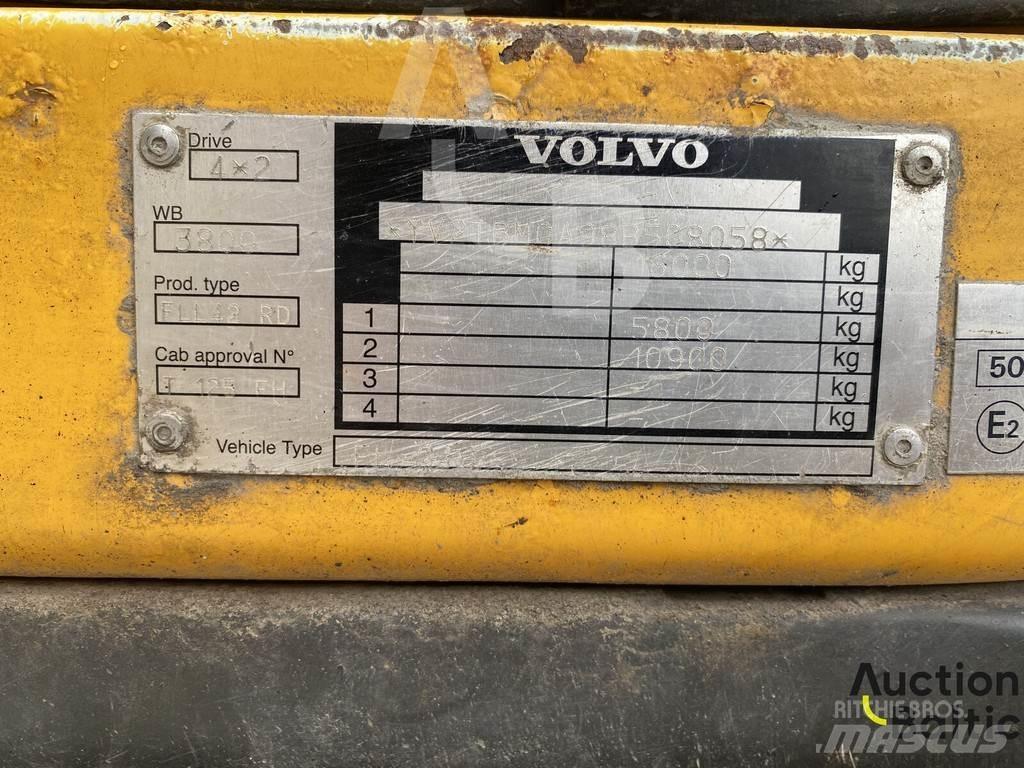 Volvo FL 240 4x2 Camion ribaltabili