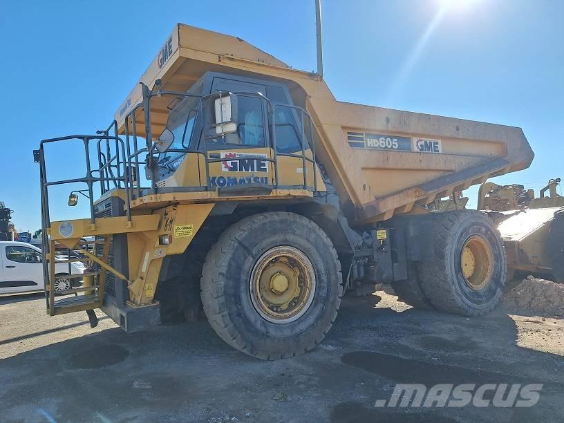 Komatsu HD605-7EO Dumper a telaio rigido