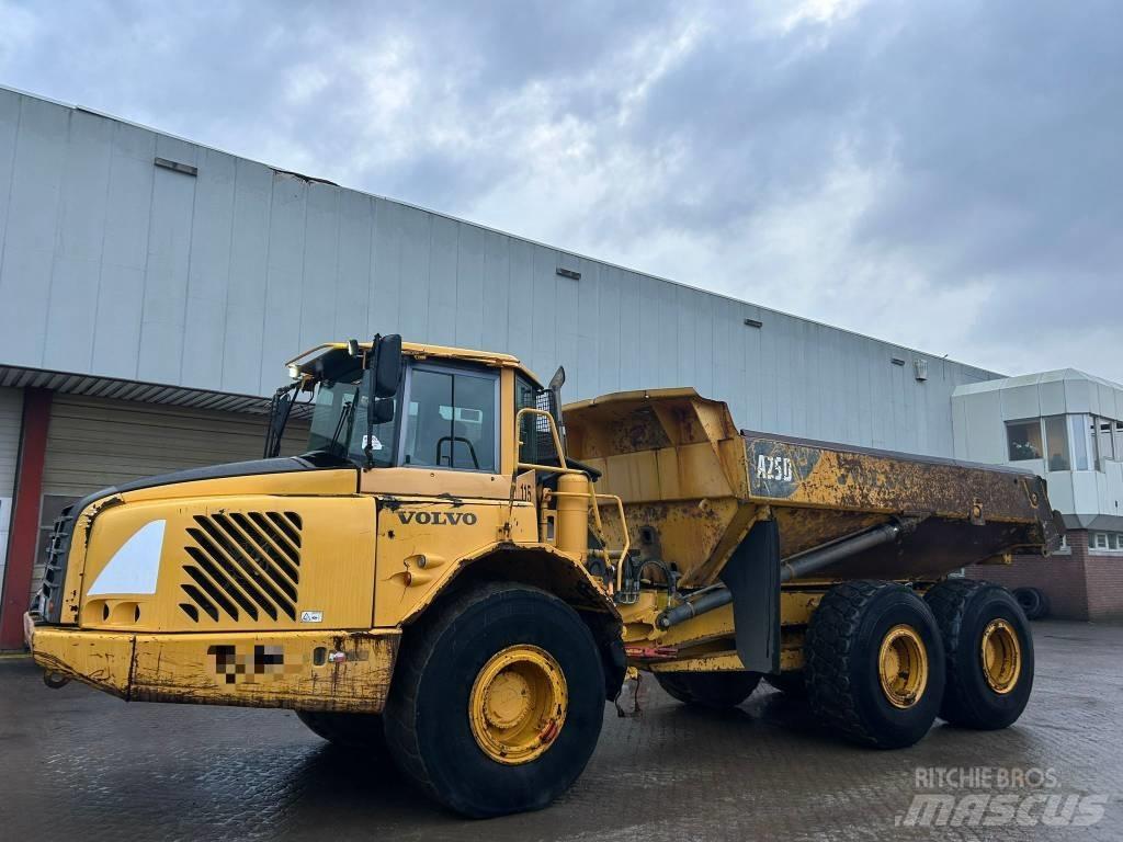 Volvo A 25 D Dumpers articolati