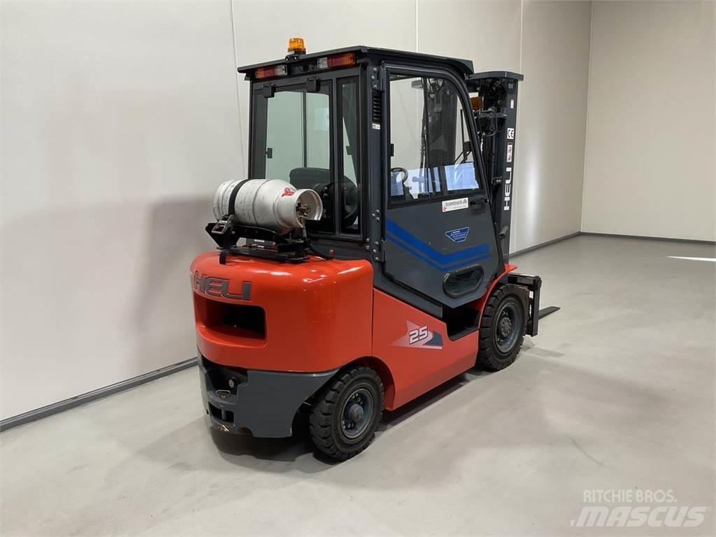 Heli CPYD25 Carrelli elevatori GPL