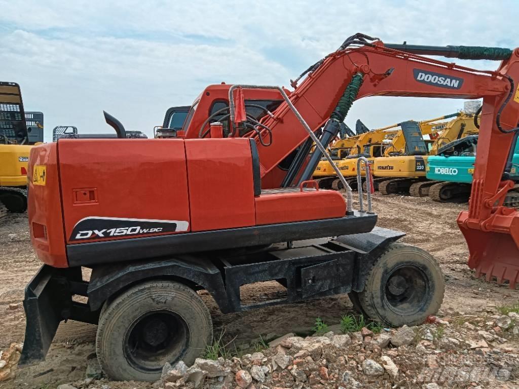 Doosan DH 150 W-7 Escavatori cingolati