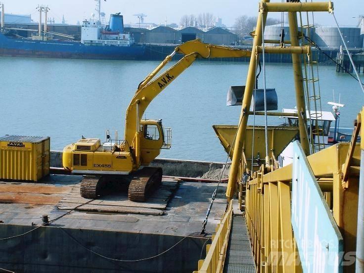 Hitachi EX455 Cabine e interni