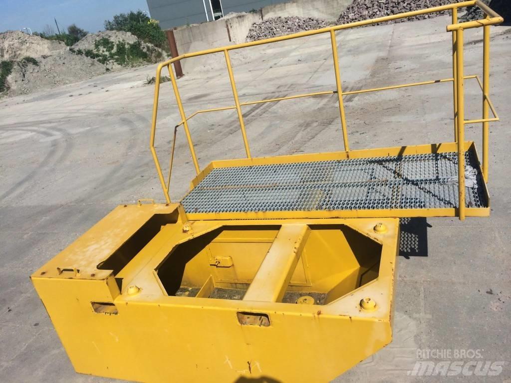 Hitachi EX455 Cabine e interni