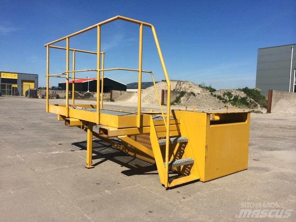 Hitachi EX455 Cabine e interni
