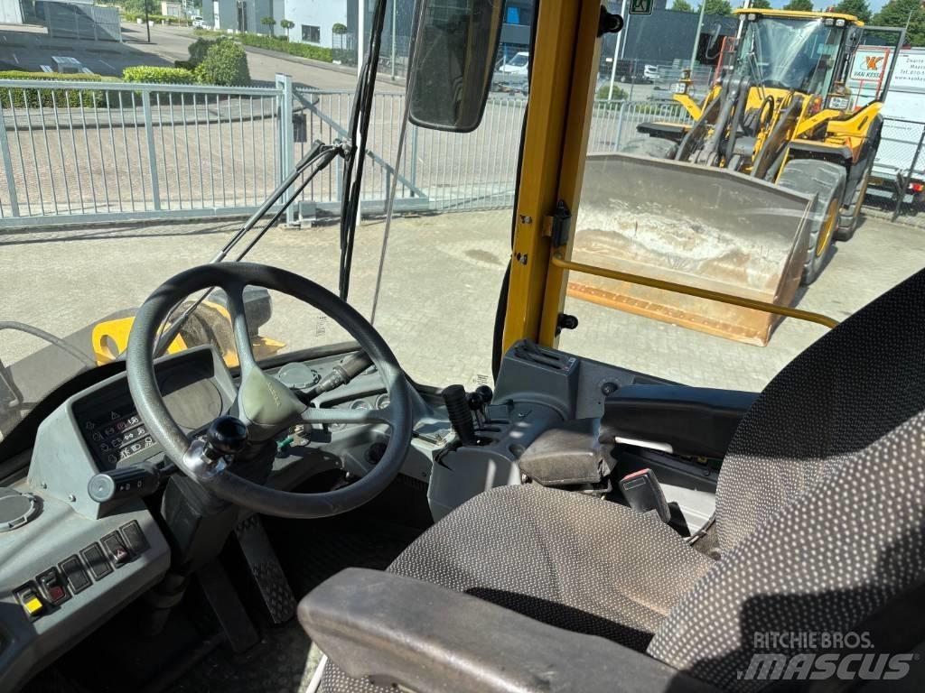 Volvo L70C Pale gommate