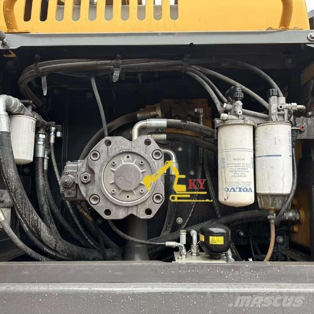 Volvo 380D Escavatori cingolati