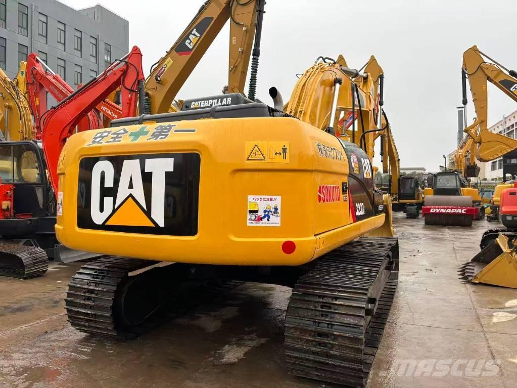CAT 323 D L Escavatori cingolati