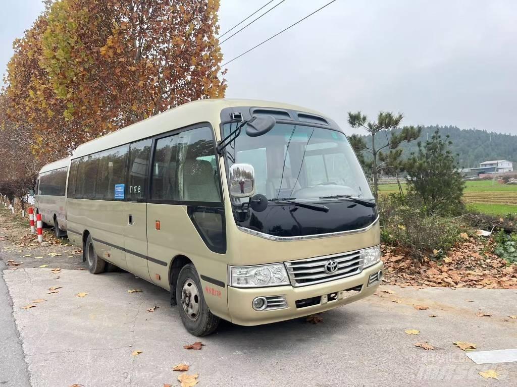 Toyota Coaster Autobus interurbani