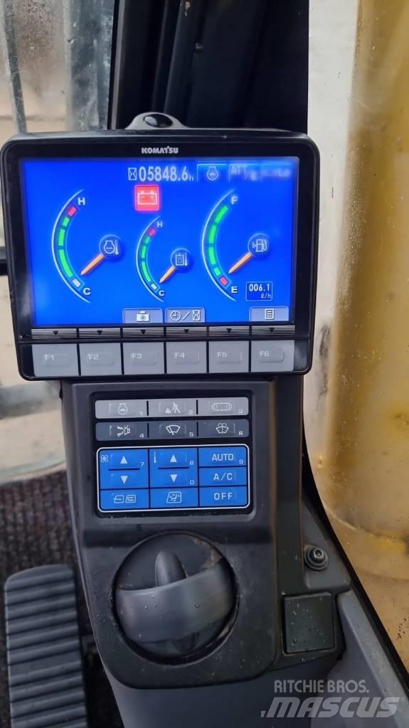 Komatsu PC 210 LC-10 Escavatori cingolati