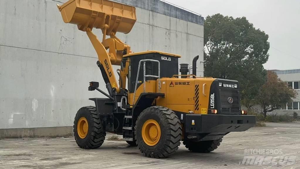 SDLG LG 958 L Pale gommate