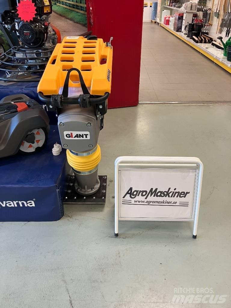 GiANT GR580G Vibrocostipatore verticale