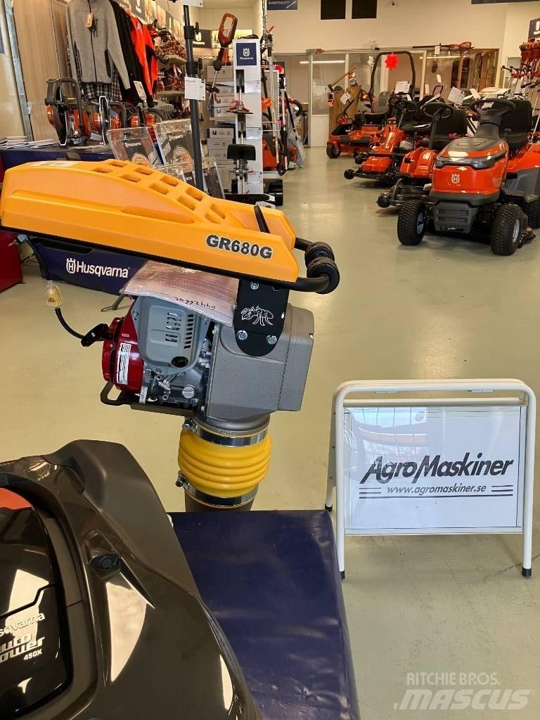 GiANT GR580G Vibrocostipatore verticale