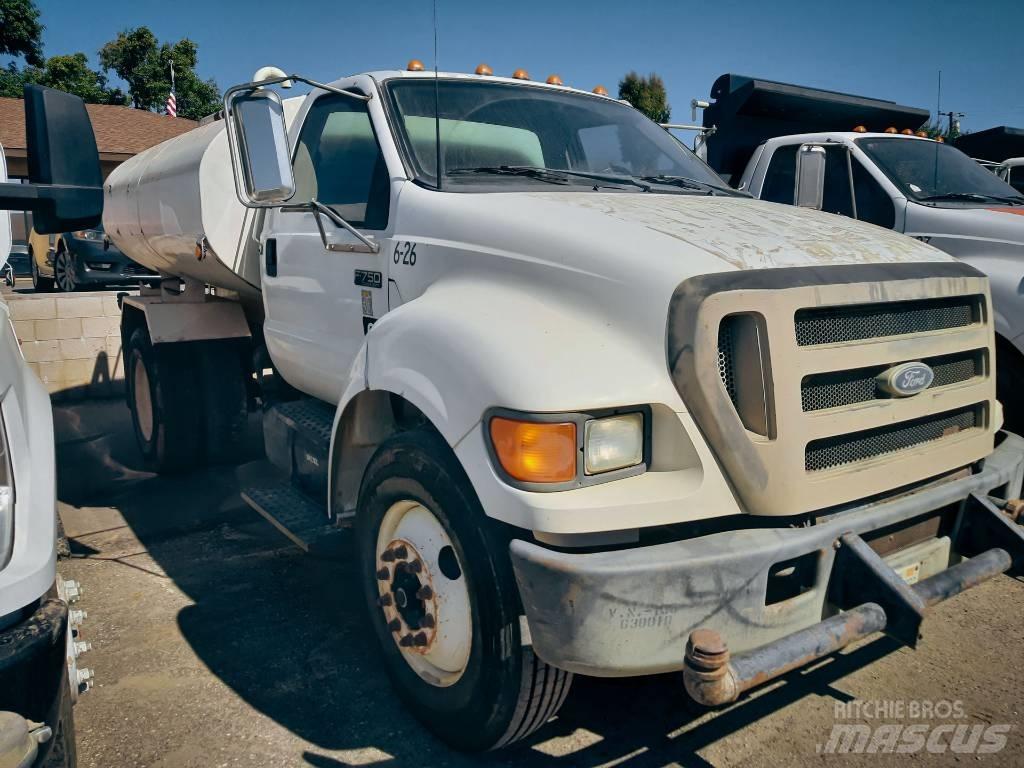 Ford F 750 XL SD Autocisterne
