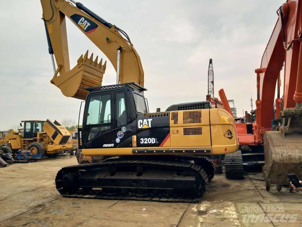CAT 320D Escavatori cingolati