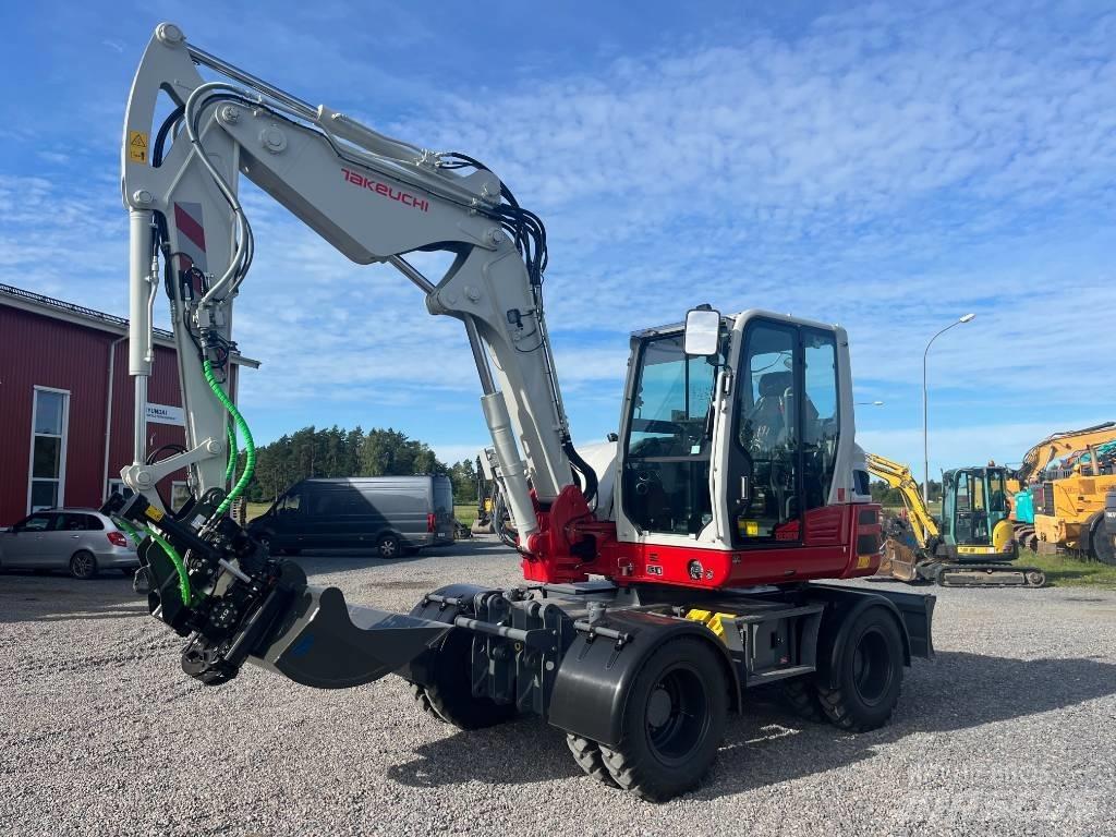Takeuchi TB 395 W Escavatori gommati