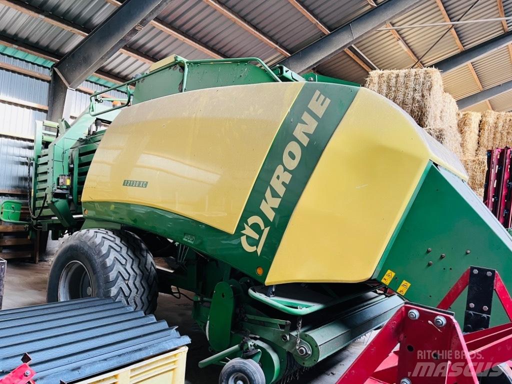Krone Big Pack 12130 Presse quadre