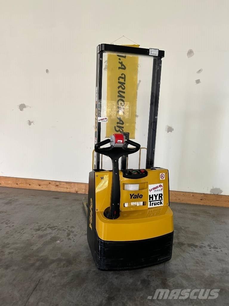 Yale MS 10 E Transpallet uomo a terra