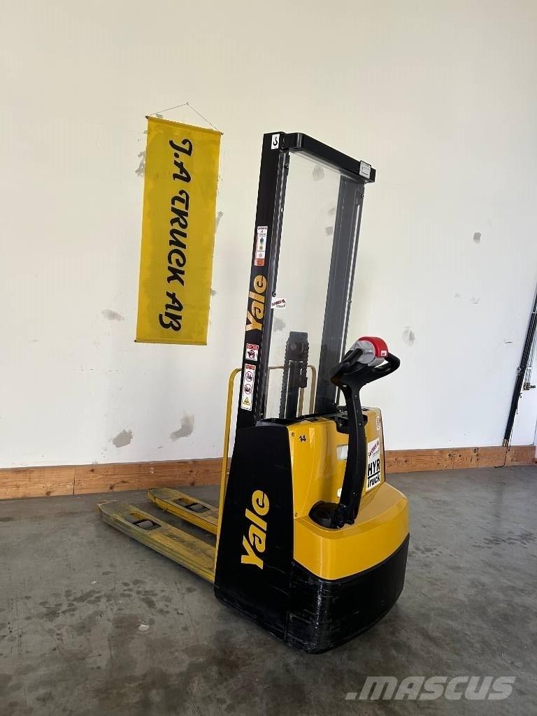 Yale MS 10 E Transpallet uomo a terra