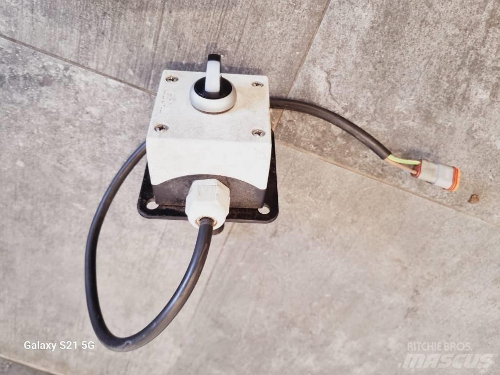 Pronar PUV 2800    OP26 Lame spazzaneve e aratri