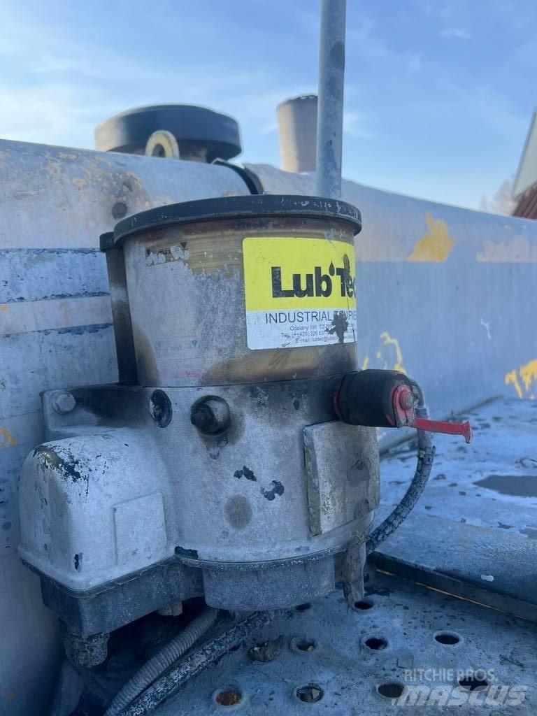 Komatsu WA 380-6 Pale gommate
