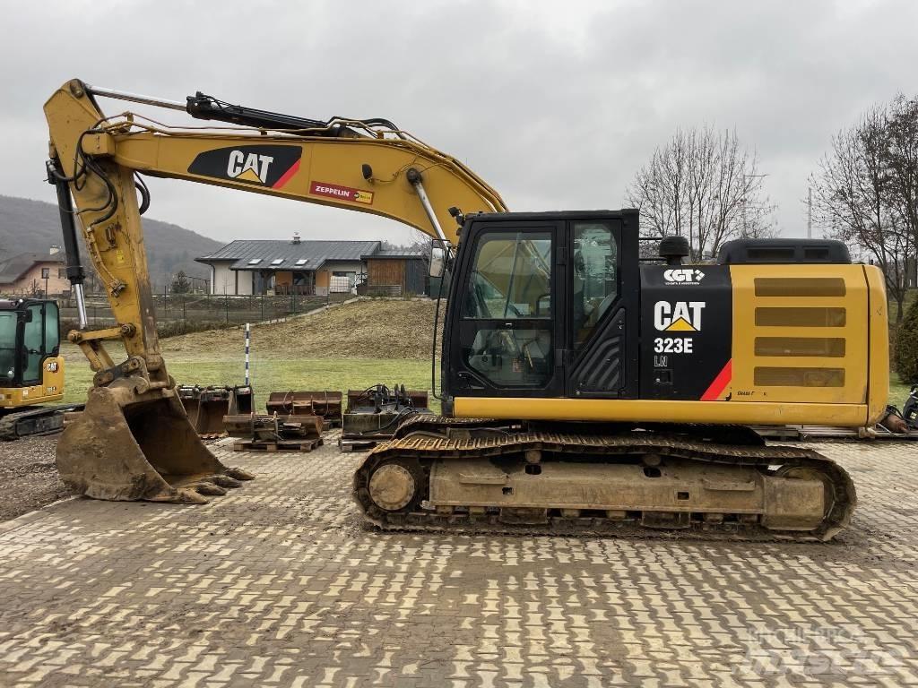 CAT 323 ELN Escavatori cingolati