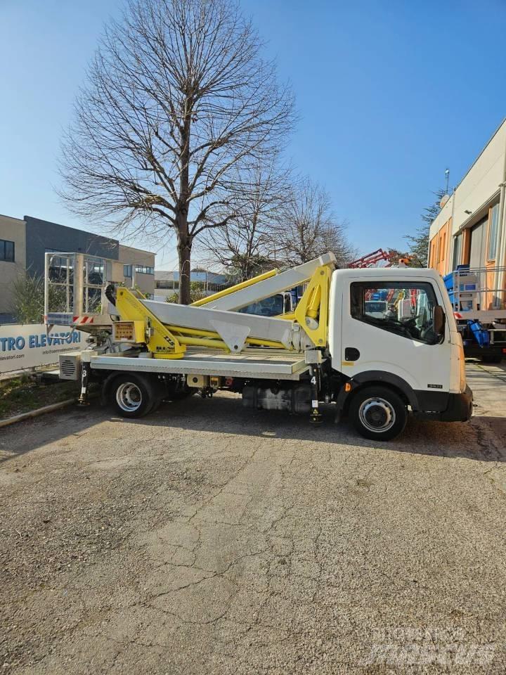 Multitel MX225 Piattaforme autocarrate
