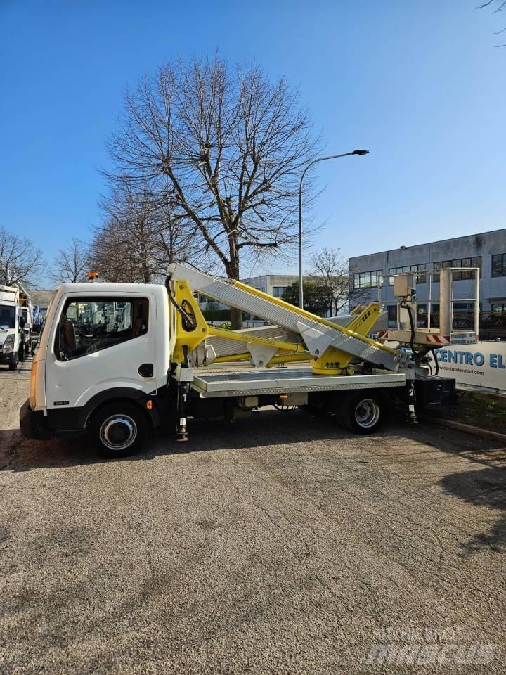 Multitel MX225 Piattaforme autocarrate