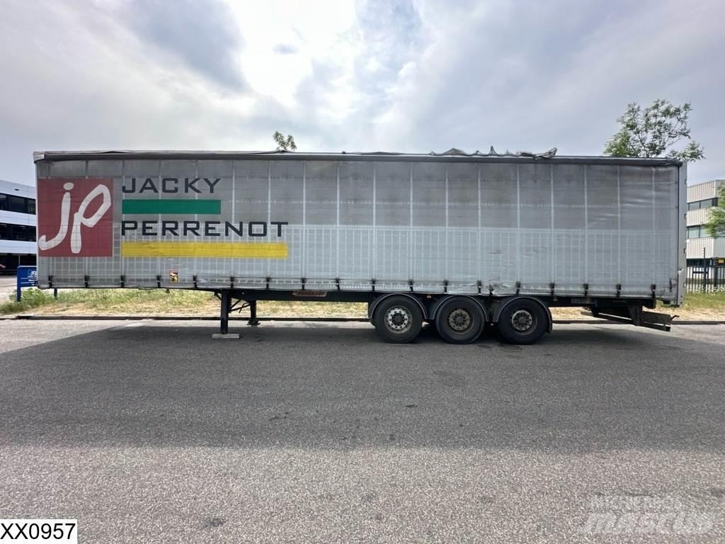 Fruehauf Tautliner Semirimorchi tautliner