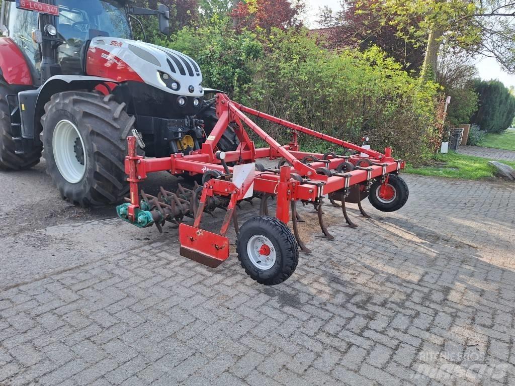 Kverneland STF 300 Coltivatori