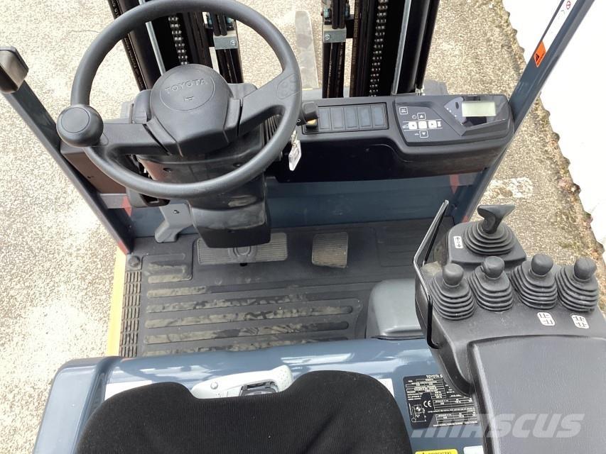 Toyota 7FBEST13 Carrelli elevatori elettrici