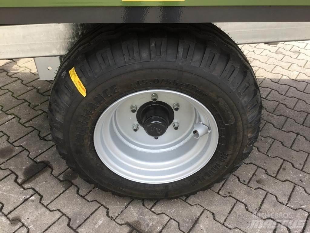 Fliegl EDK 50 FOX Rimorchi per balle