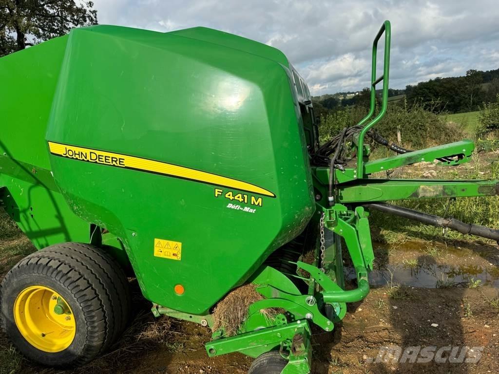 John Deere F441M Rotopresse