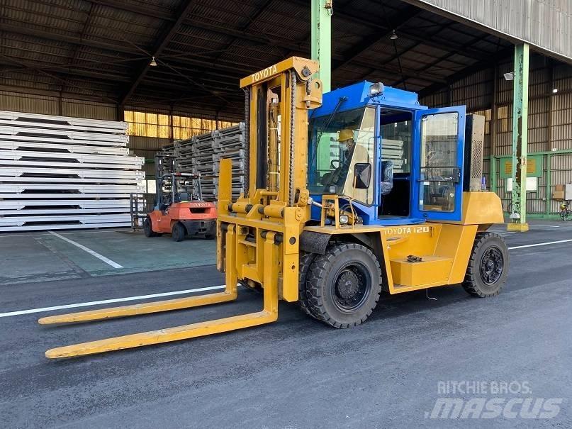 Toyota 4FD120 Carrelli elevatori diesel