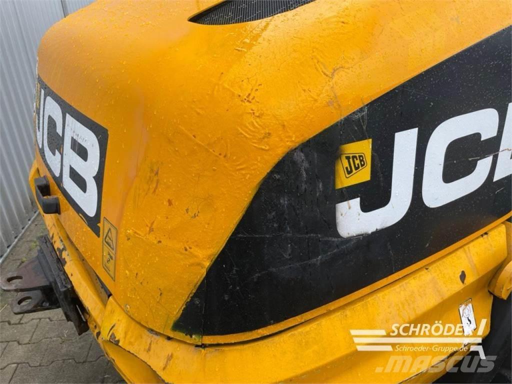 JCB TM 180 AGRI Pale gommate