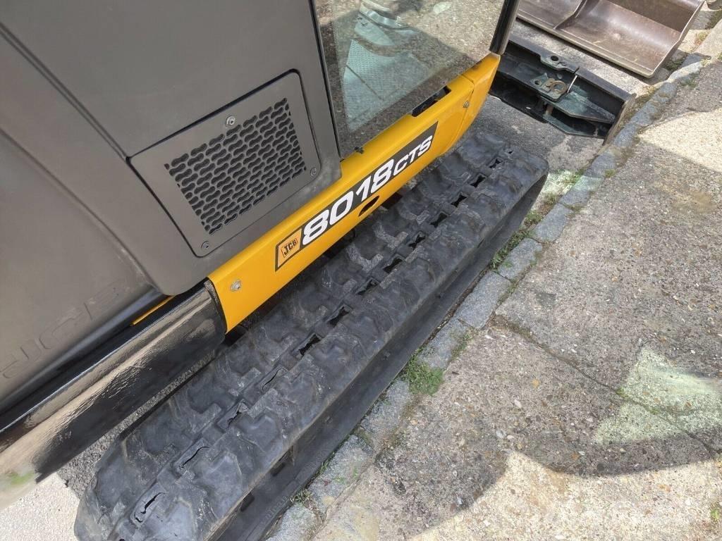 JCB 8018 CTS Miniescavatori