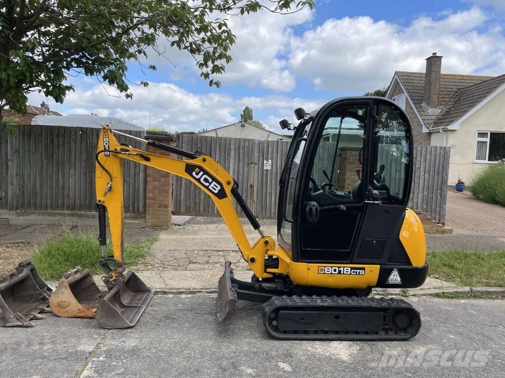 JCB 8018 CTS Miniescavatori