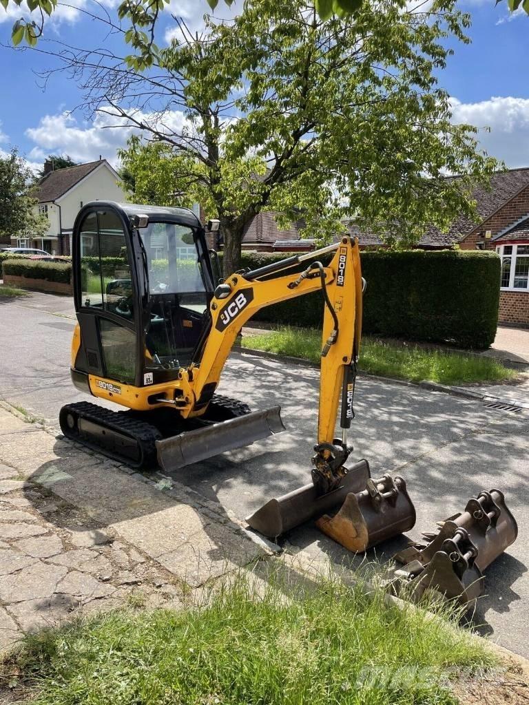 JCB 8018 CTS Miniescavatori