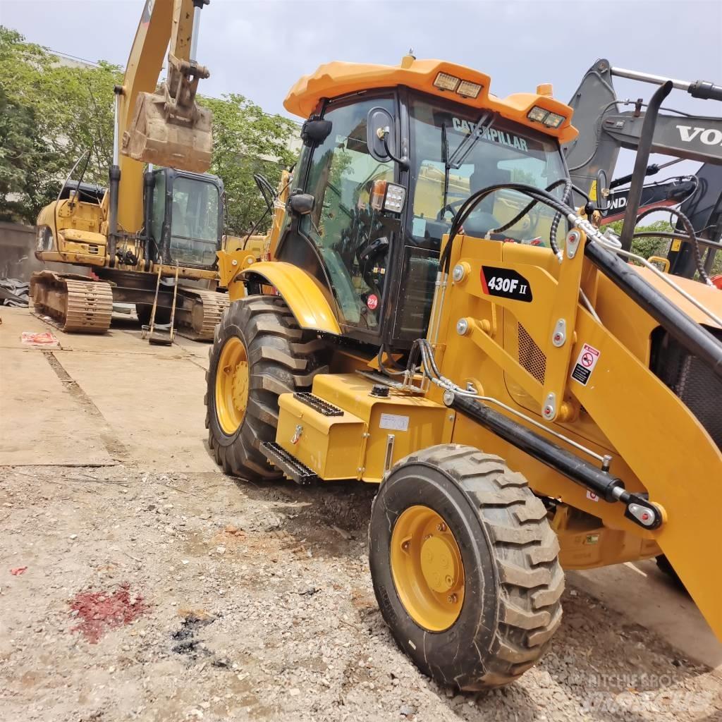 CAT 430 F Terne