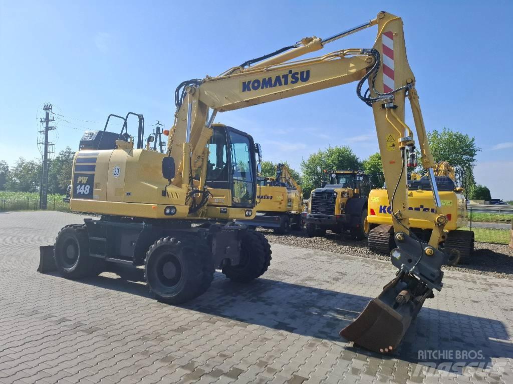 Komatsu PW 148-11 Escavatori gommati