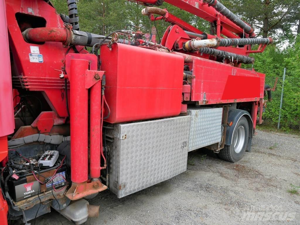 Scania P230 4x2 4x2 Autopompe per calcestruzzo