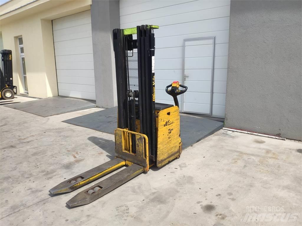 Yale MS16 AC Transpallet uomo a terra