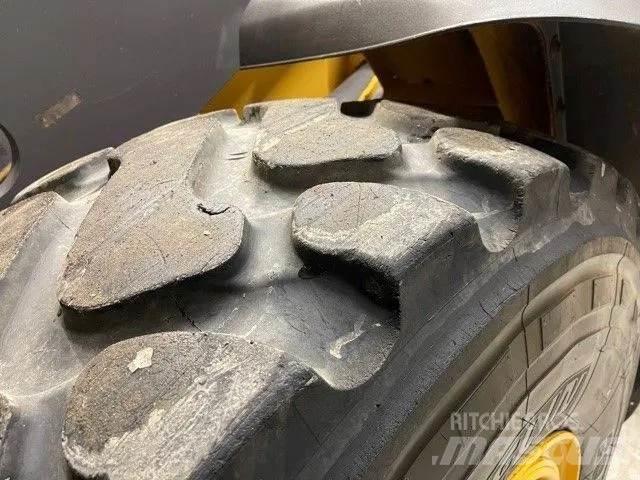 Volvo L70 F Pale gommate