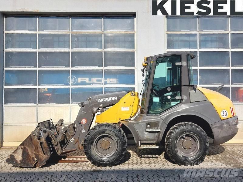 Ahlmann AS 900 Pale gommate