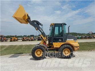 John Deere 244K Pale gommate