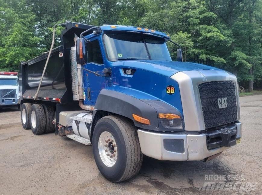 CAT CT 660 Camion ribaltabili