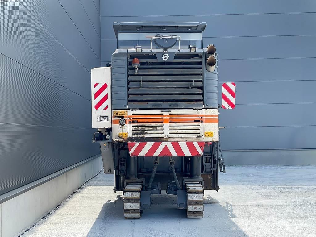 Wirtgen W 200 I Fresa a freddo per asfalto