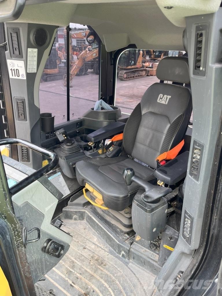 CAT D 5 LGP Dozer cingolati