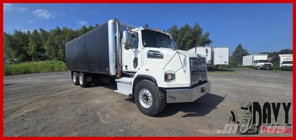 Western Star 4700 SB Motrici e Trattori Stradali