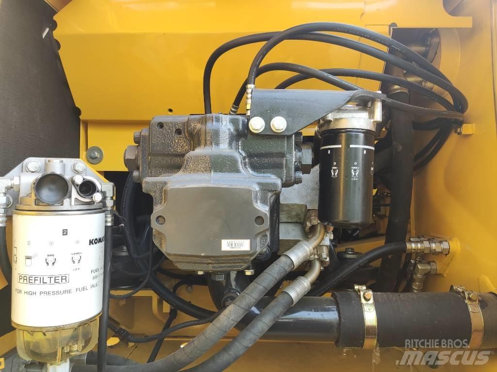 Komatsu PC 200-8 Escavatori cingolati