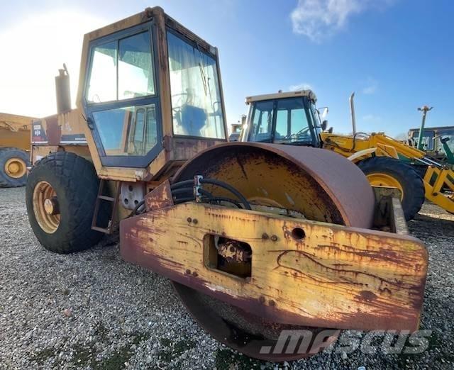 Komatsu JV110WA-HD Rulli monotamburo